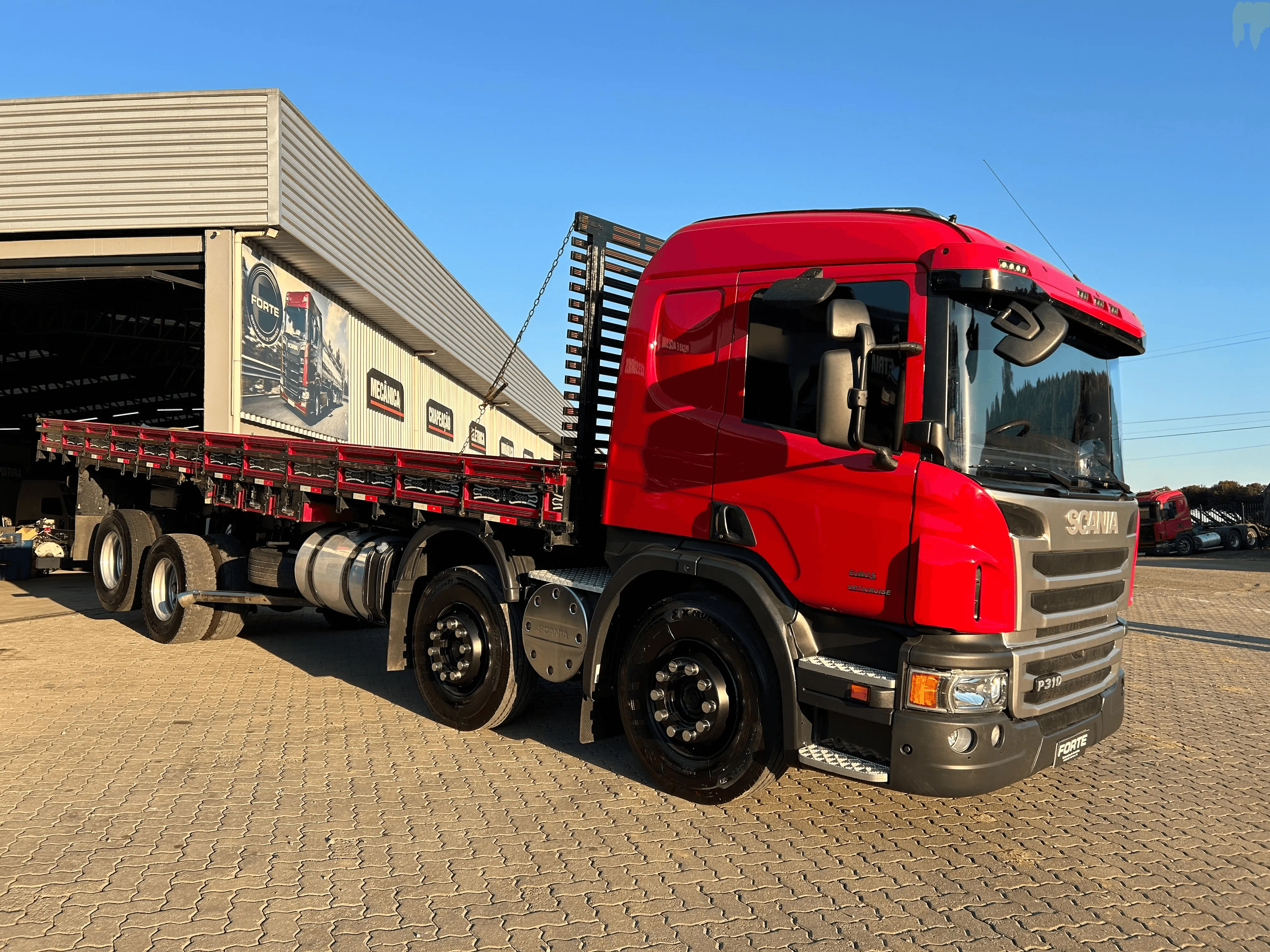 Scania 8